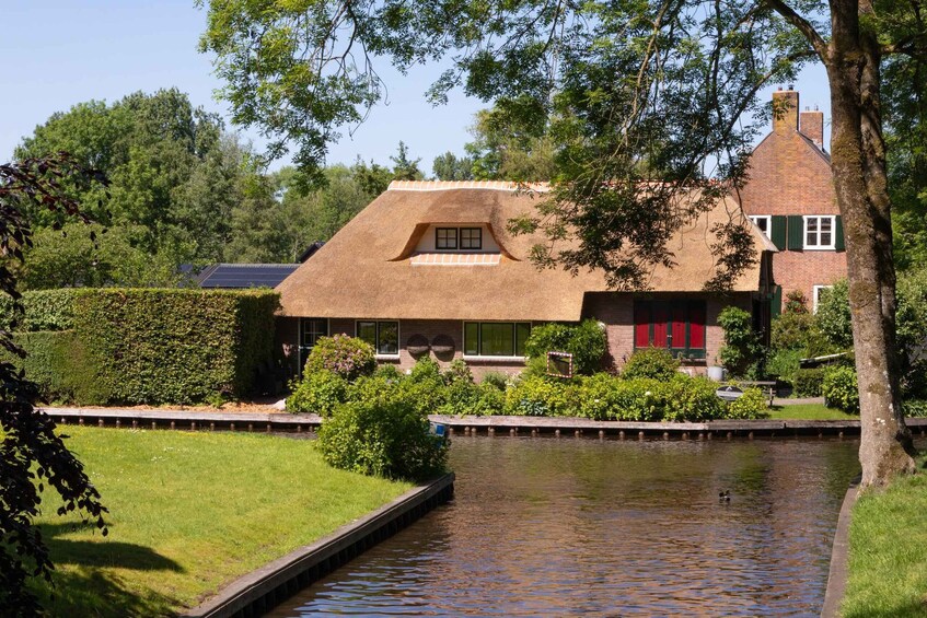 Picture 39 for Activity Amsterdam: Giethoorn Fairytale Village Tour & Canal Cruise 5