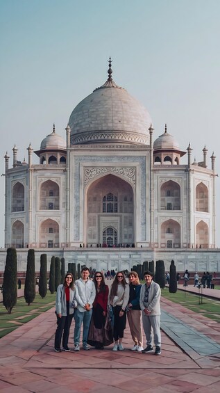 Picture 29 for Activity From Delhi:All Inclusive Taj Mahal Day Tour by Fastest Train 2