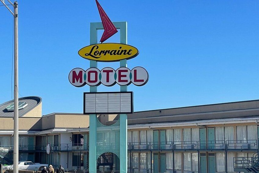 A Self Guided Walking Tour of Brews, Blues and BBQ in Memphis 2