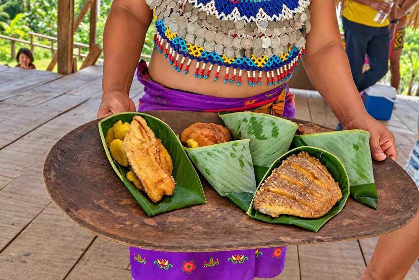 Picture 17 for Activity Panama City: Embera Village Tour, Waterfall & Lunch 5
