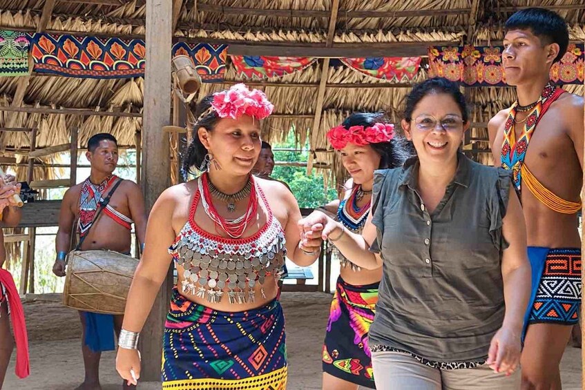 Picture 15 for Activity Panama City: Embera Village Tour, Waterfall & Lunch 2