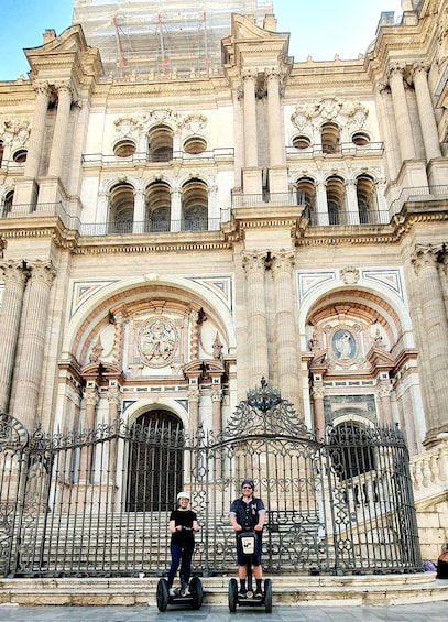 Picture 2 for Activity Segway Tour in Málaga: Gibralfaro Castle Port & Bullring 2