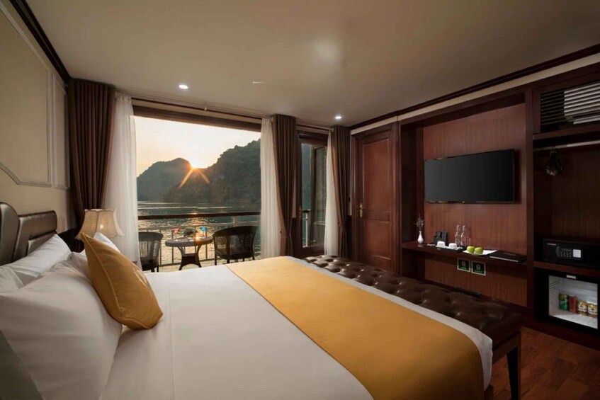 Picture 34 for Activity Hanoi: 3Day 5-Star Cruise Ha Long, Lan Ha & Viet Hai Cycling 2
