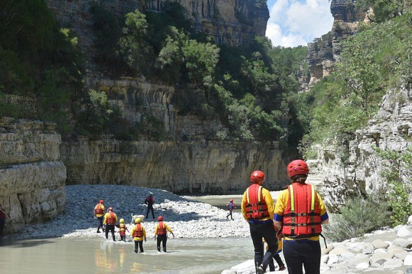 Osumi Canyons Exploration with Equipment 5