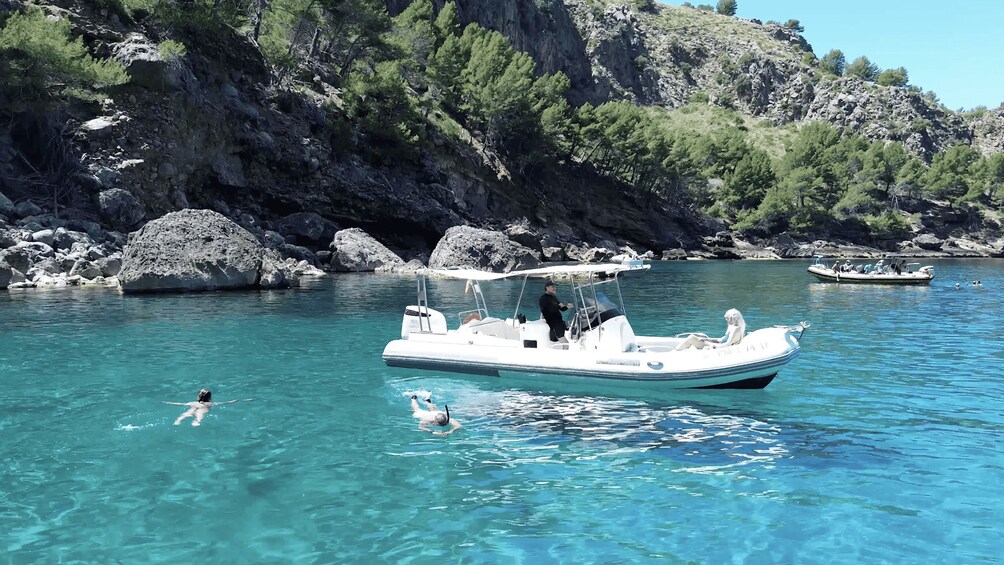 Picture 6 for Activity Soller: Private boat tour with skipper 2