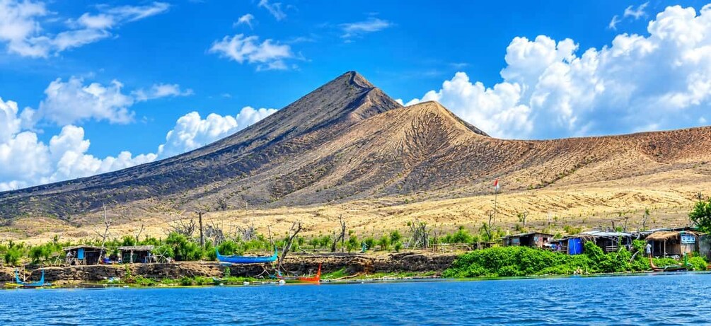 Picture 40 for Activity Tagaytay|TaalVolcanoBoatride|Town Resort|Picnic Lunch (4in1) 3