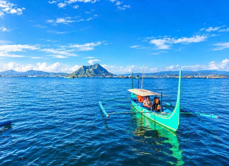 Picture 33 for Activity Tagaytay|TaalVolcanoBoatride|Town Resort|Picnic Lunch (4in1) 5