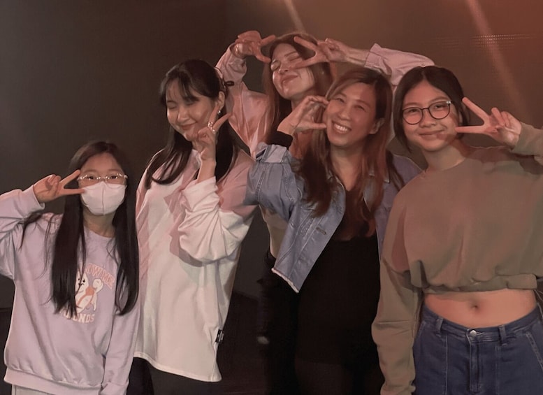 Picture 1 for Activity Seoul: K-pop Dance Class in Hongdae 2
