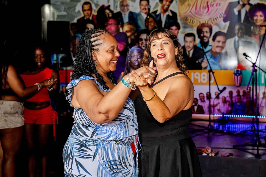 Picture 4 for Activity San Juan: Salsa Dancing Night Out 4
