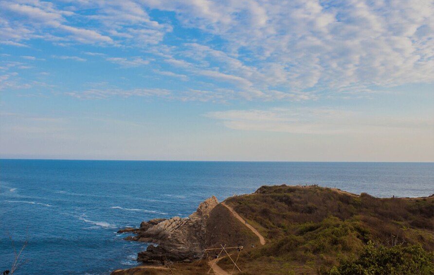 Picture 3 for Activity From Huatulco: Mazunte and Punta Cometa Tour 3