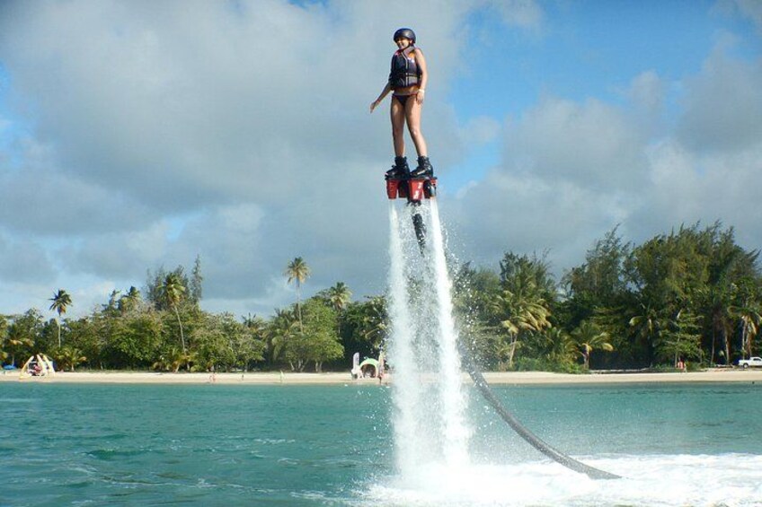 Flyboarding Experience in Luquillo Beach 4