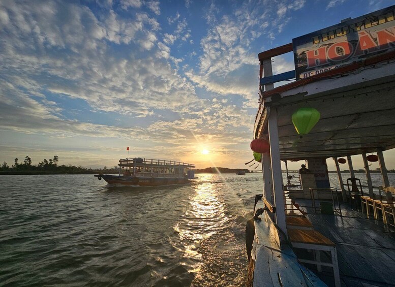 Hoi An: My Son Sanctuary and Sunset River Cruise with BBQ 1