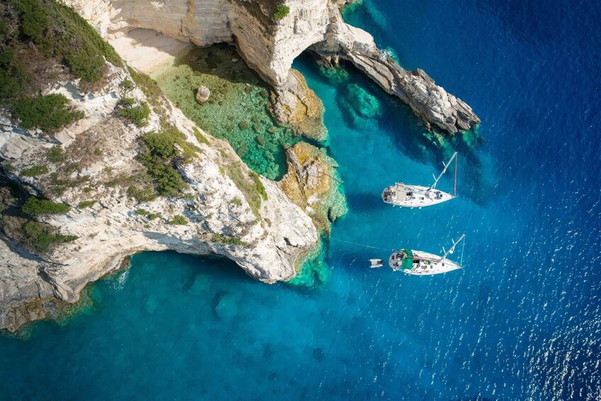 Picture 12 for Activity Explore Paxos & Antipaxos with Fiori boat - Private Tour 3