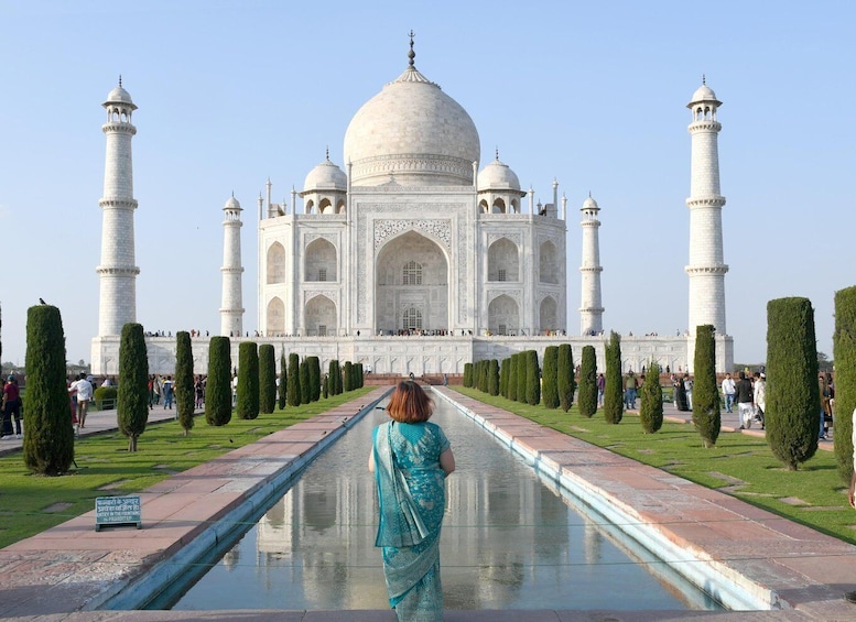 Picture 4 for Activity From Delhi: Taj Mahal & Agra Day Trip by Gatimaan Train 1