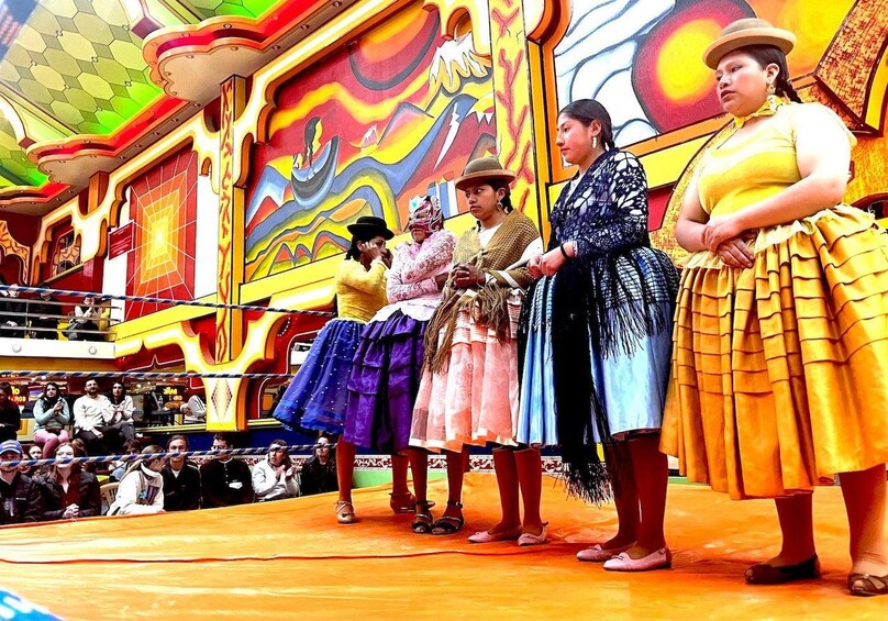Picture 3 for Activity La Paz: Cholitas Wrestling Tickets and Transfer 3