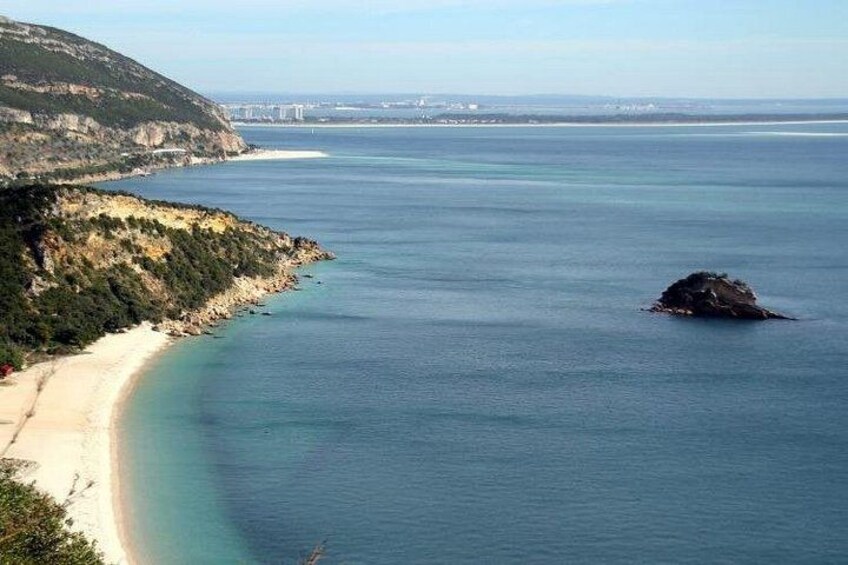 Jeep Tour through Nature in Arrábida 2