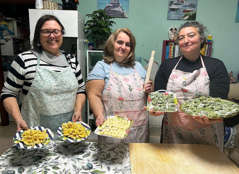 Bologna: Traditional Bolognese Pasta Making with Meal 2