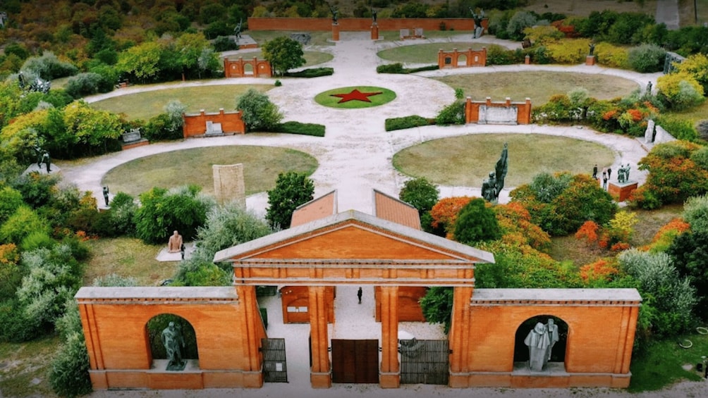 Memento Park: Official Guided Tour with Entry Ticket 1