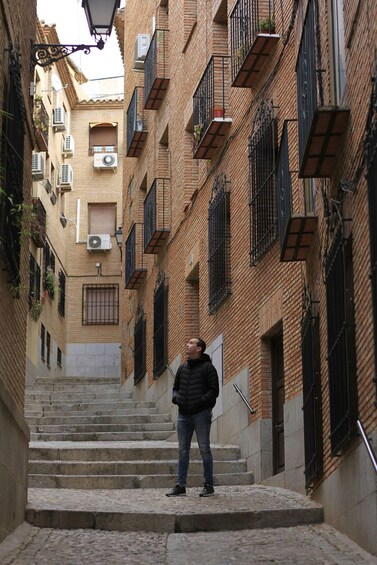 Picture 2 for Activity Toledo: Private Walking Tour with a Local 4