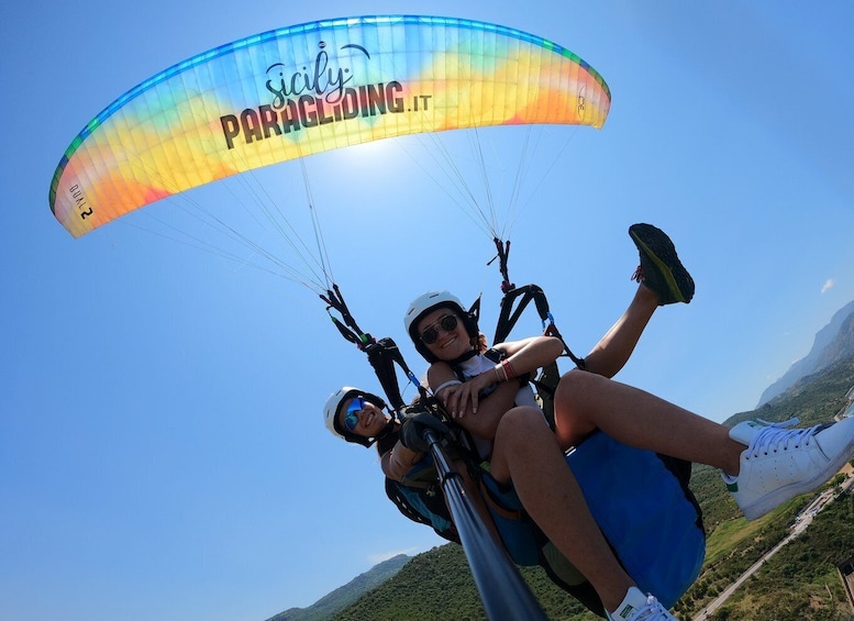 Taormina: Paragliding Tour with Instructor and GoPro Video 1
