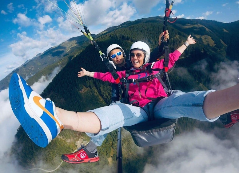 Picture 1 for Activity Zell am See: Paragliding Tandem Flight 3
