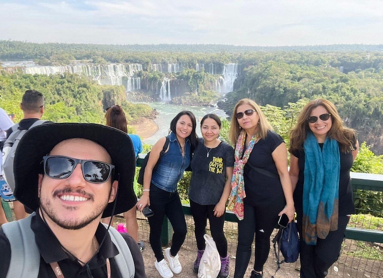 Picture 9 for Activity Brazilian Falls, Bird Park and Itaipu Dam 3