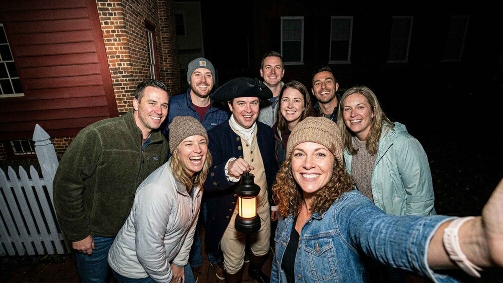 Picture 2 for Activity Ashes and Apparitions of Annapolis Ghost Tour 3