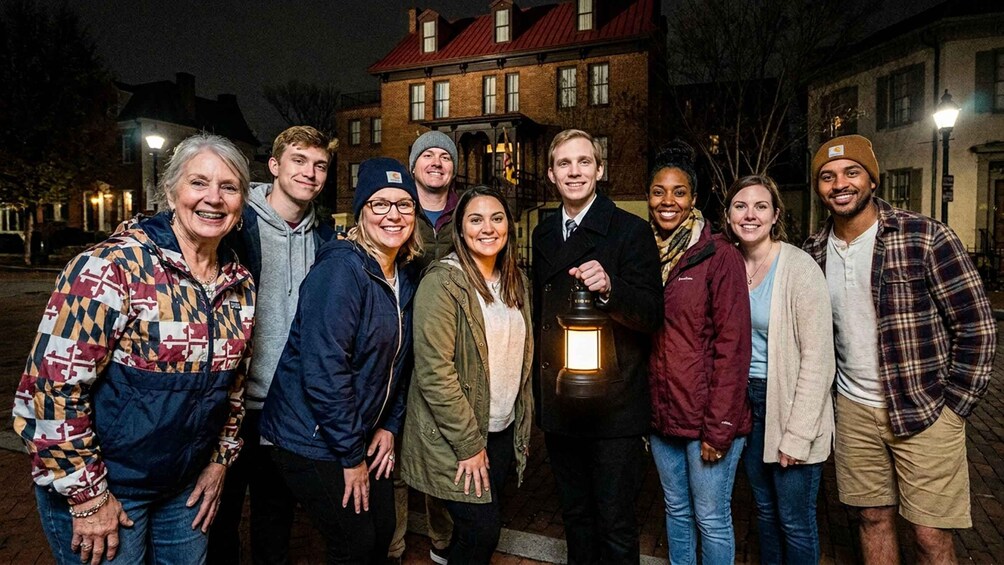 Ashes and Apparitions of Annapolis Ghost Tour 1
