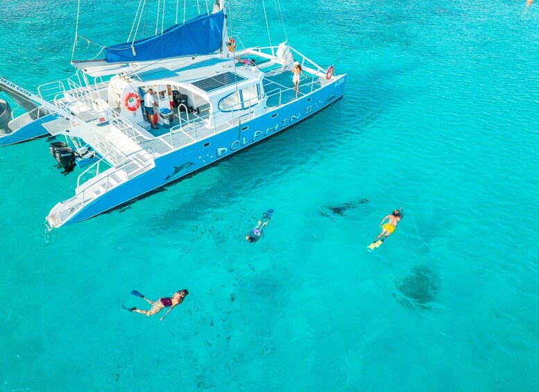 Aruba: Snorkel Cruise with Open Bar and Light Lunch 1