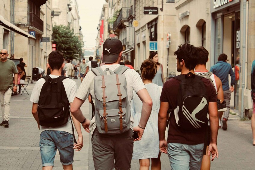 Picture 6 for Activity Bordeaux: Private Walking Tour with a Local 3