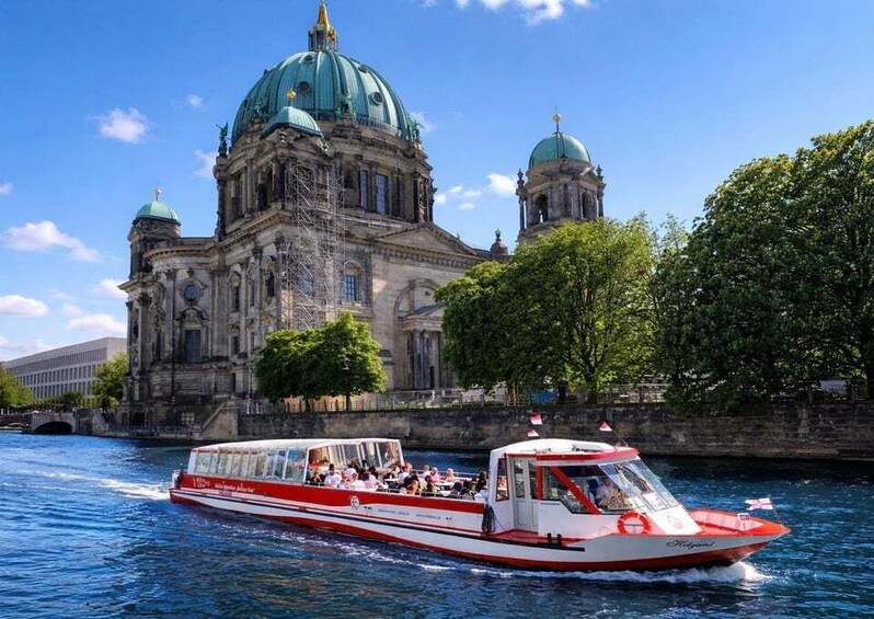 Berlin Bootstour – Top Highlights mit Audioguide 1