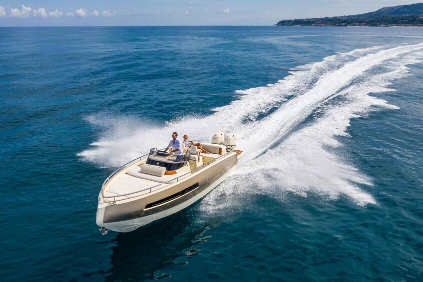 Picture 13 for Activity Polignano a Mare: Private Cruise with Champagne 4