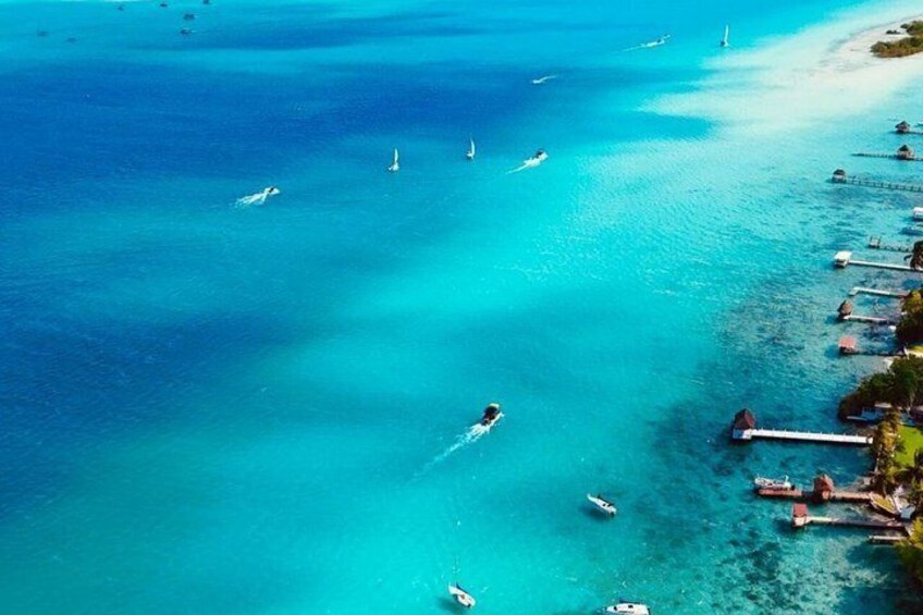 Tour to Chacchoben Ruins and boat tour in Bacalar 3