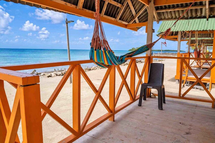 Picture 2 for Activity San Blas: 2-Day Private Cabin Stay & Cambombia Tour + Meals 4