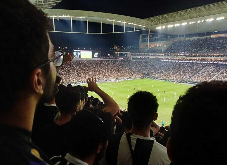 Picture 8 for Activity São Paulo: Corinthians Game with Ticket, Beer and Guide 4