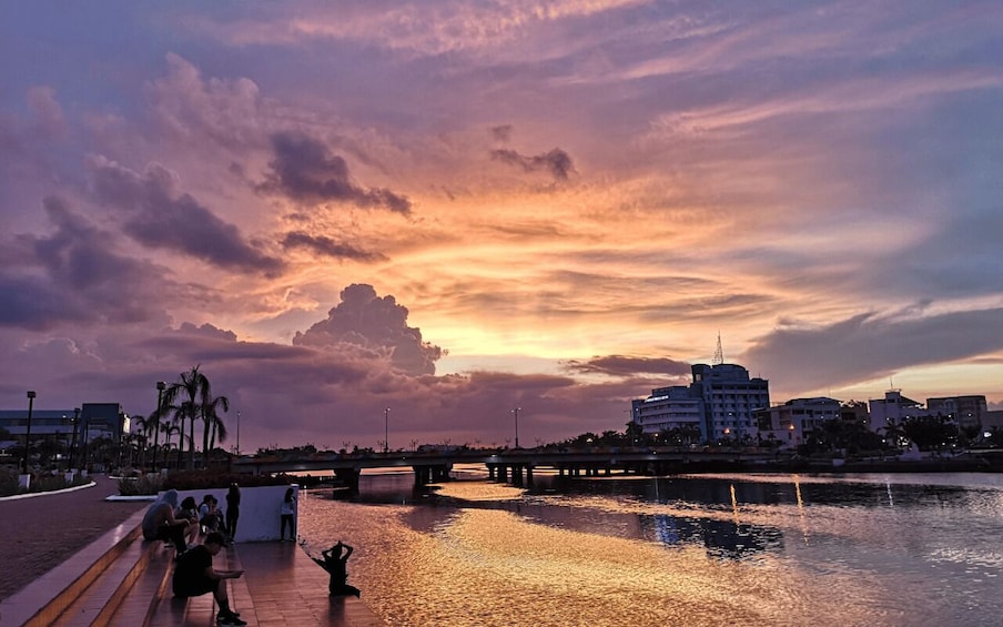 Half Day Iloilo City Tour (Private Tour) 1