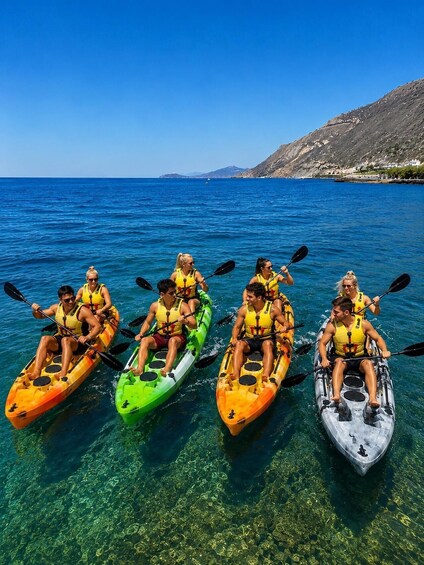 Picture 6 for Activity Santorini:explore the black beach by Kayak 2