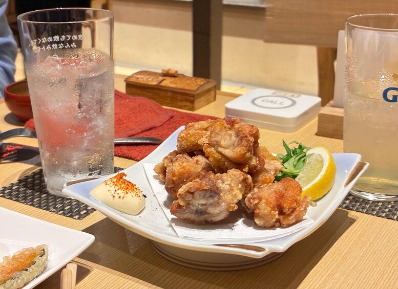 Picture 10 for Activity Kyoto: Kawaramachi Local Bar & Izakaya Crawl Tour 4