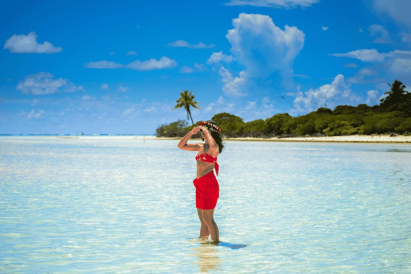 Picture 6 for Activity From Tahiti: Tetiaroa Island Tour by Sailing Catamaran 2