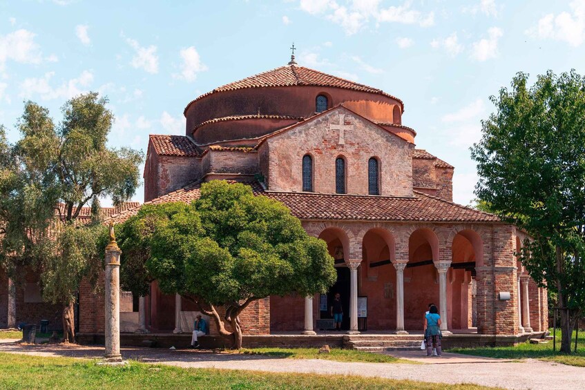 Picture 10 for Activity Punta Sabbioni: Murano, Burano & Torcello Guided Boat Tour 1