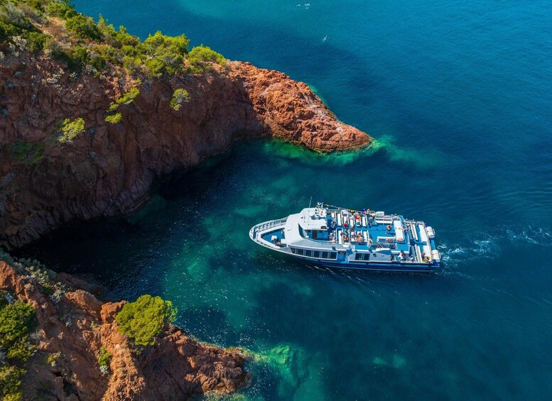 Picture 8 for Activity Mandelieu: Esterel Corniche d'Or sightseeing cruise by ferry 5