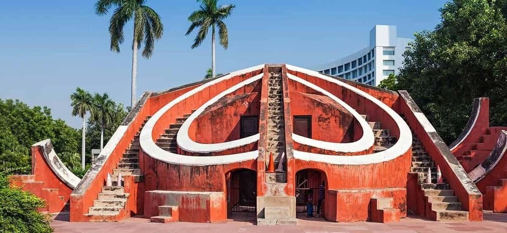 Picture 3 for Activity New Delhi: Private 13-Day Golden Triangle Tour with Mumbai 2