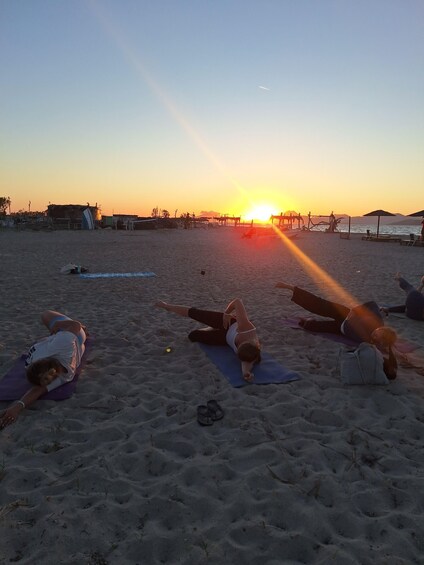 Picture 12 for Activity Sunset Pilates on Tigaki Beach 2