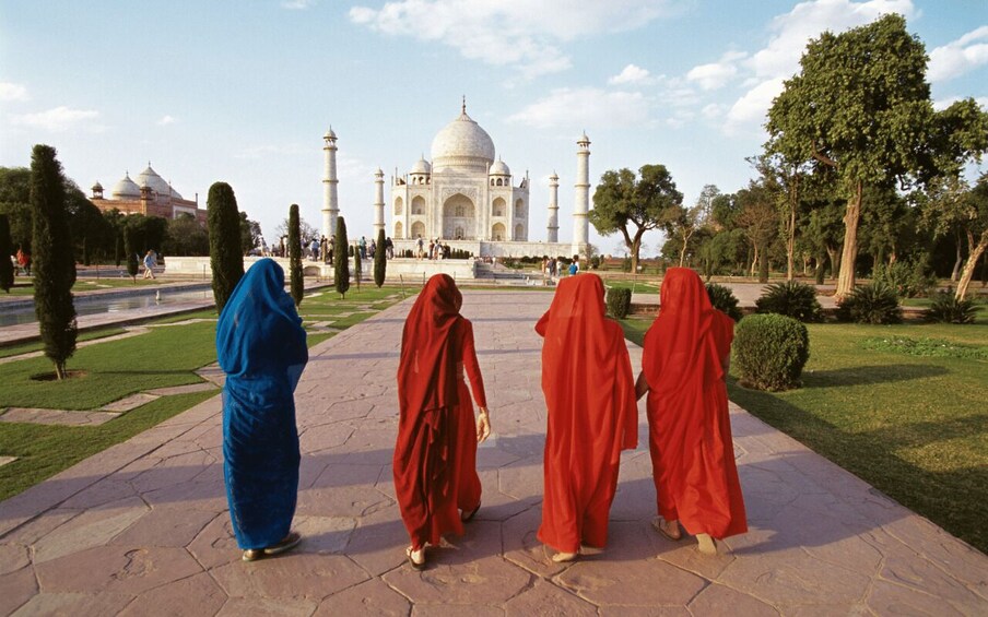 Picture 16 for Activity From Delhi: 7 Days Golden Triangle Tour with Jodhpur Udaipur 2