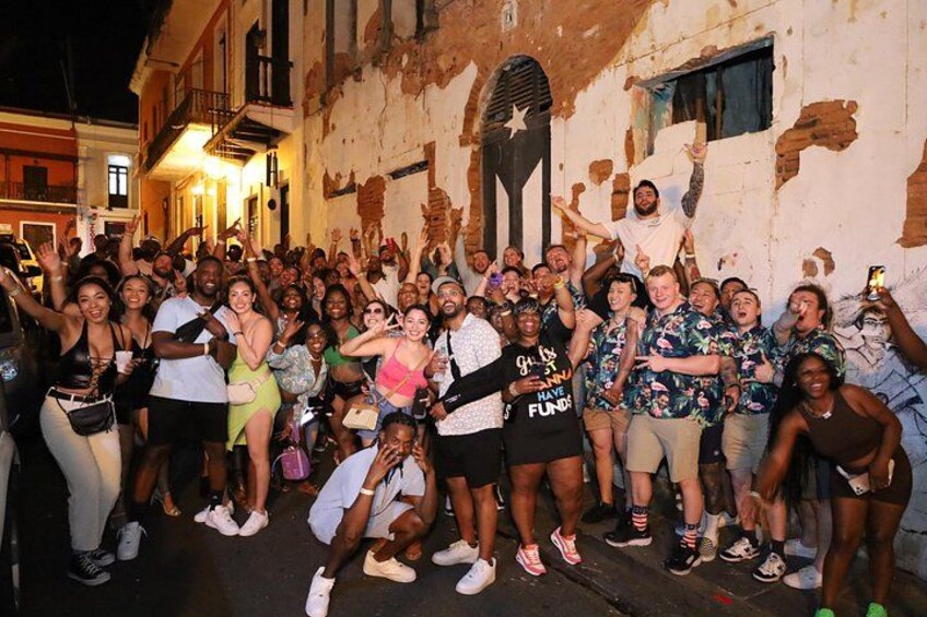 Old San Juan Bar Crawl: Experience Local Hotspots 3