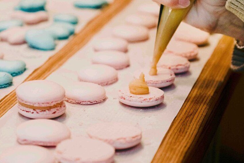 Paris Macarons Small-Group Baking Class with a Chef 2