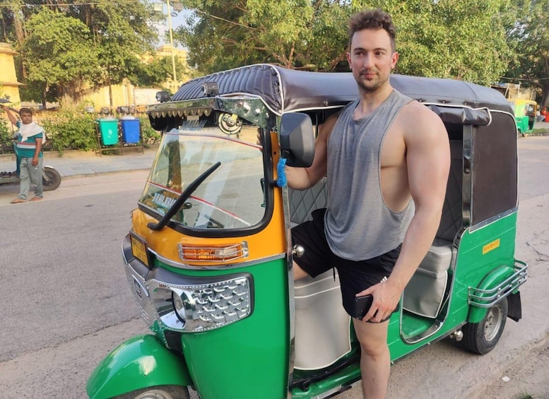 Jaipur: Private City Tour by Tuk-Tuk or Car with Local Guide 1
