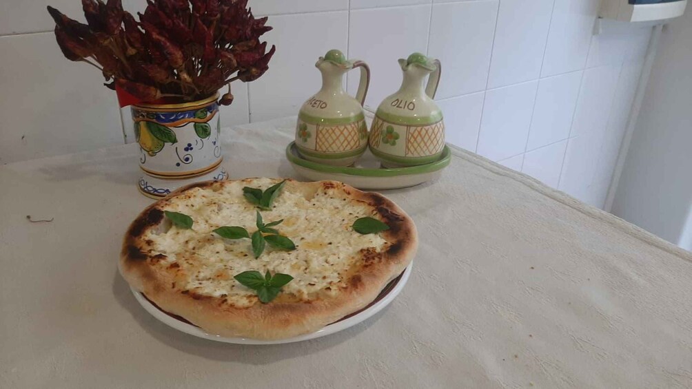 Picture 5 for Activity Catania: Pizza Cooking Class 4