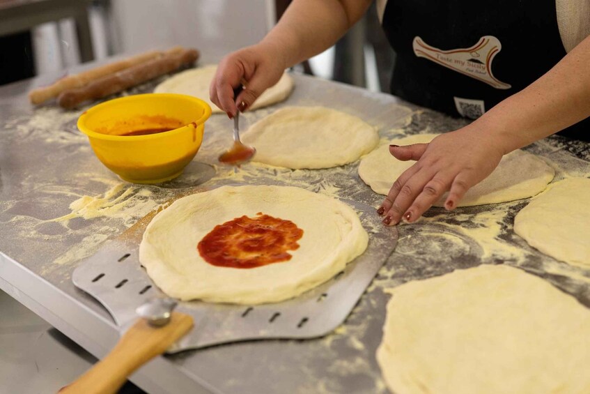 Picture 7 for Activity Catania: Pizza Cooking Class 3