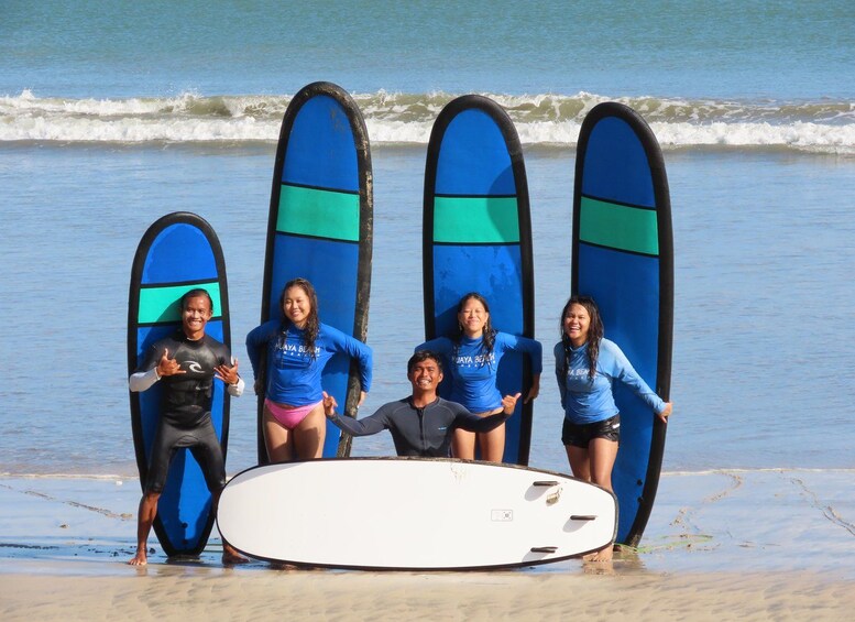 Picture 3 for Activity Uluwatu: Beginner & Intermediate Surf Lesson with Equipment 2